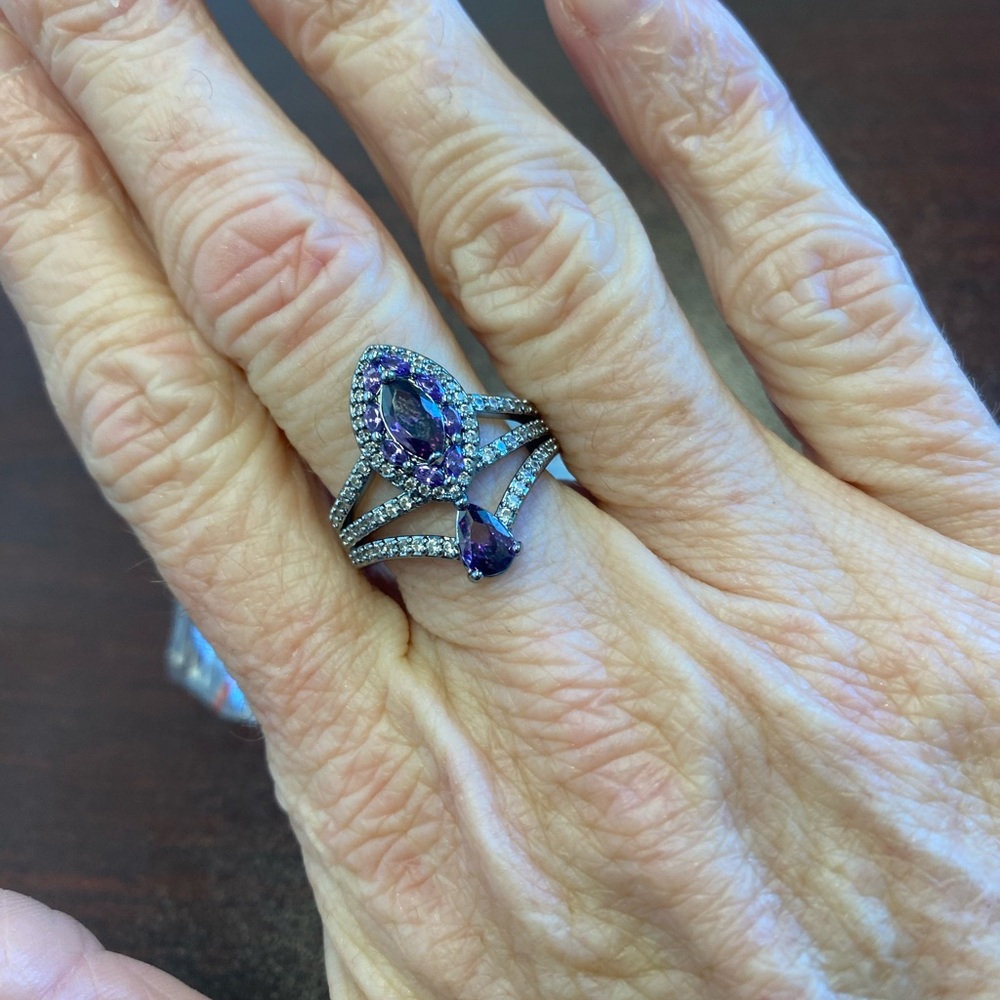 NWT Size 7 Bomb Party Ring Hematite Plating Amethyst & CZ MSRP $130